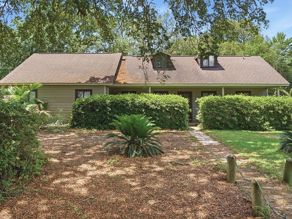 1st image of 2725 Sherwood Dr
