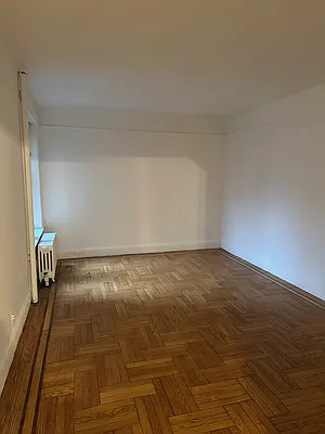 Rented by BSRG Realty | media 10