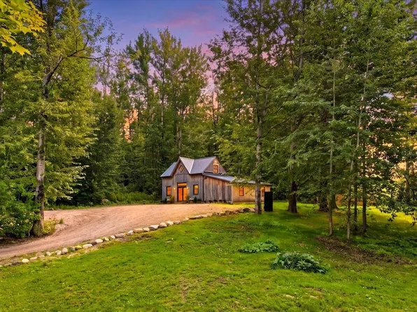 2734 Gore Road, Holland, VT 05829
