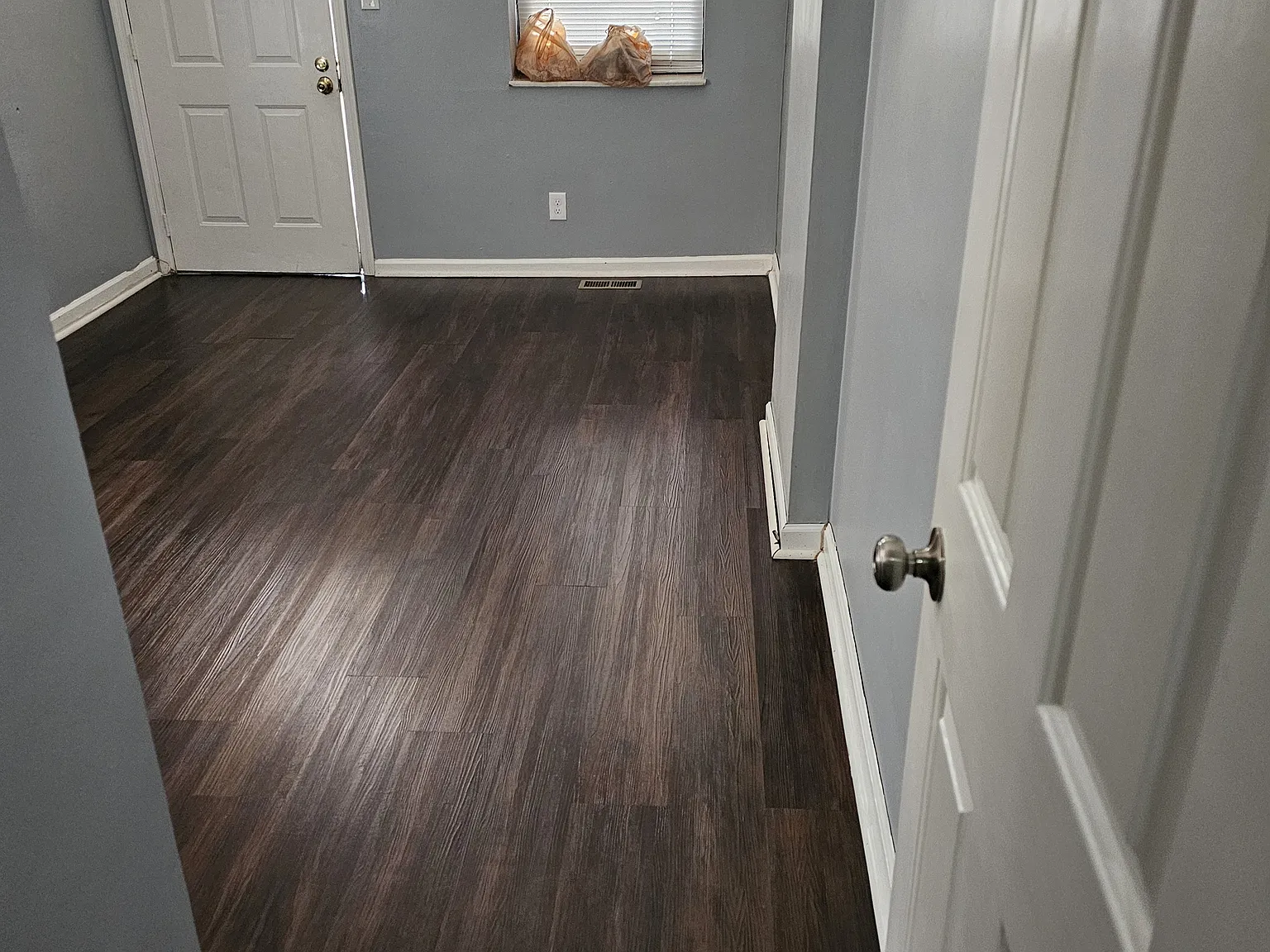 1 bed, 950 sqft, $950 — Photo 3