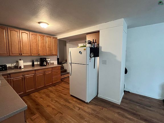 3rd image of 1603 Central Ave