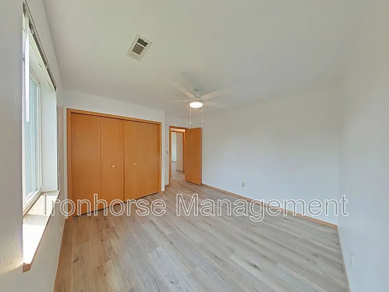 8 Michael Grove Ave #10 — Photo 14