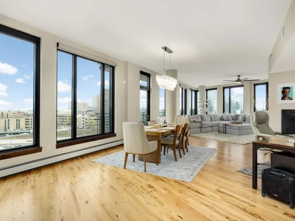 1240 S 2nd St Unit 701, Minneapolis, MN 55415