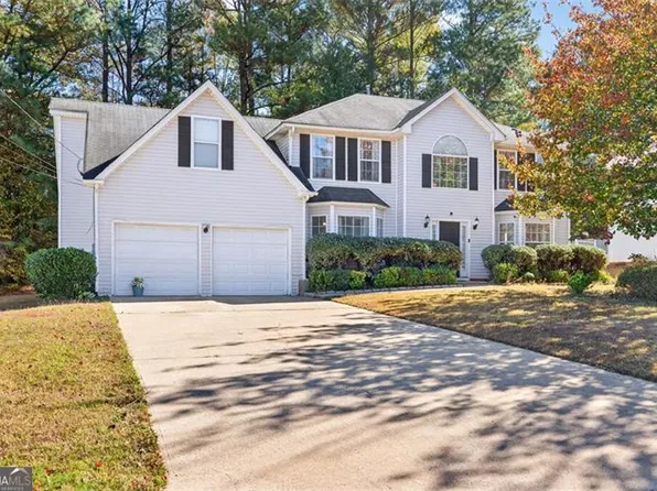 886 Deshon Creek Dr, Lithonia, GA 30058