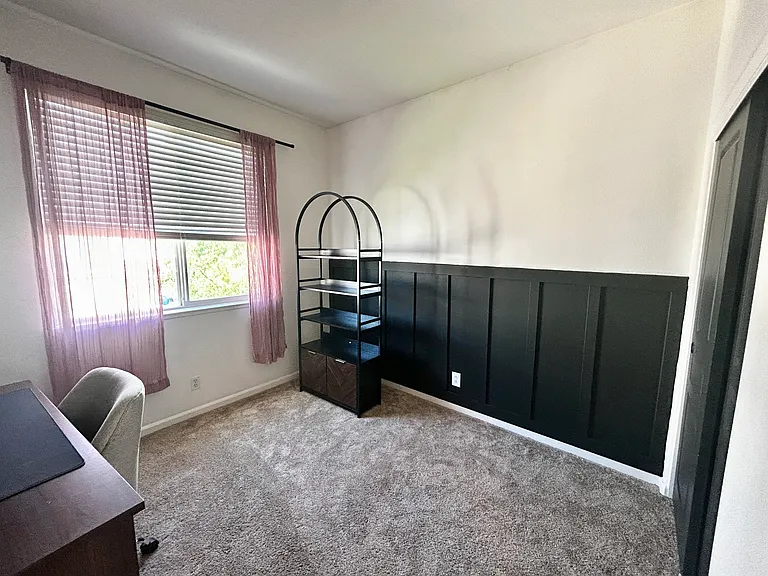 983 Aston Cir — Photo 17