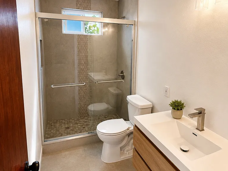 2852 Rosanna St #3 — Photo 7