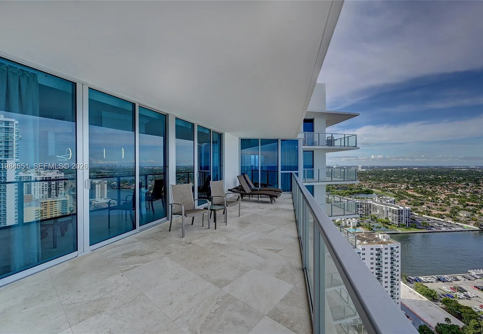 Ocean Palms Condo — Photo 3