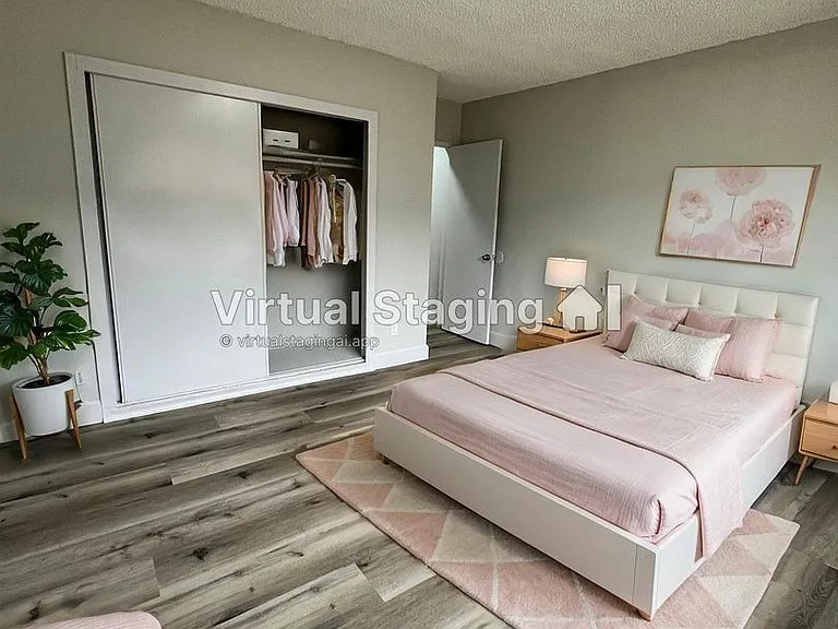 1437 W 105th St — Photo 3
