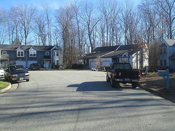 4th image of 149 Hidden Lake Pl