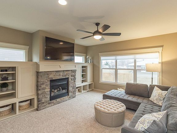 2nd image of 6768 Cody Dr