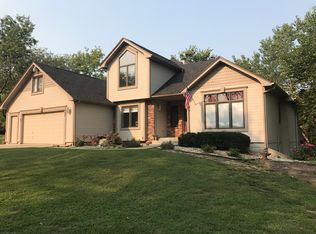 5647 NW Brickyard Rd, Topeka, KS 66618