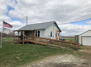 18576 Cedar Rd, Tippecanoe, IN 46570