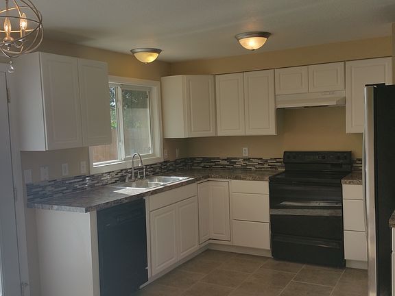 2nd image of 35 N Joseph Dr