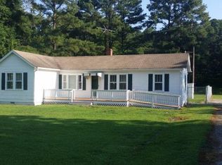 8865 Glass Rd, Hayes, VA 23072