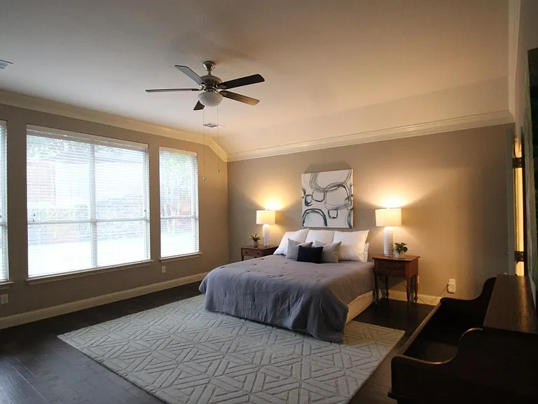 1716 Winding Hollow Ln — Photo 13