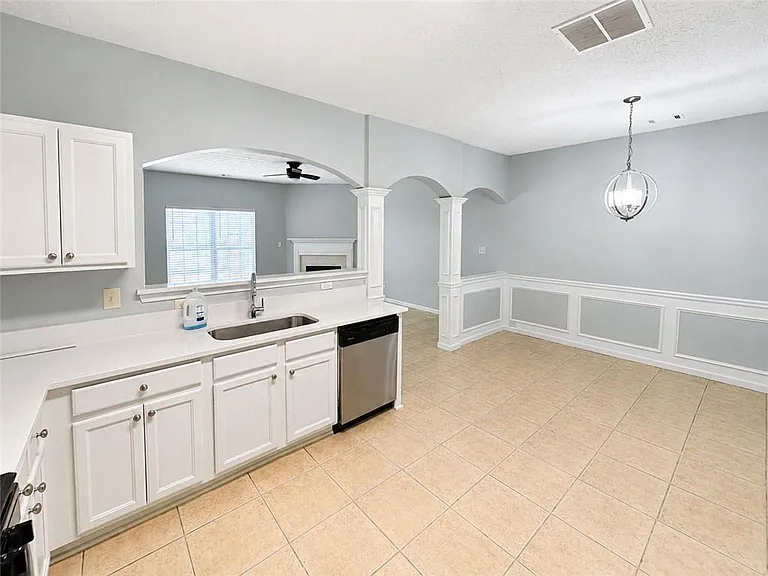 2490 Emma Way NW — Photo 5