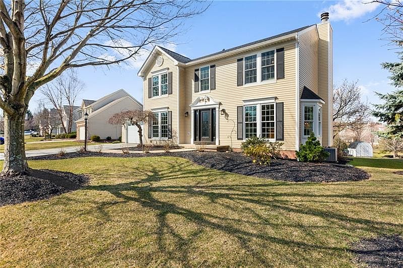 1st image of 111 Aberdeen Dr