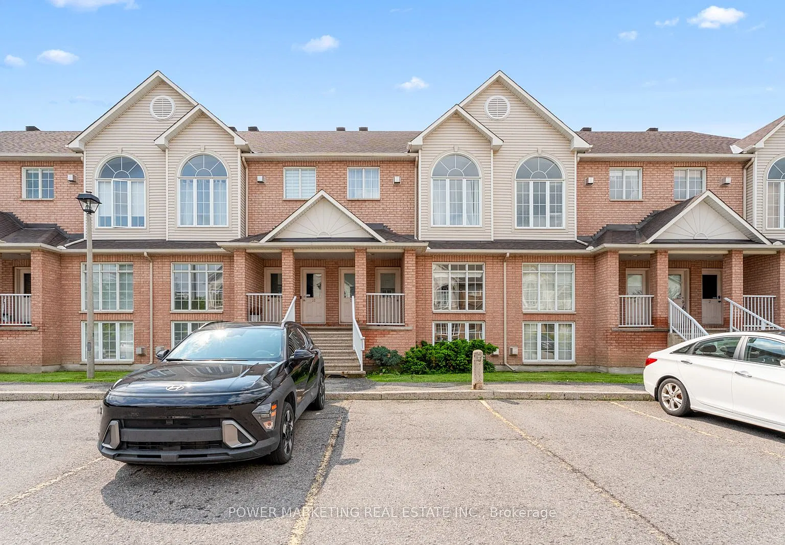 2 bed, $2,400 — Photo 3