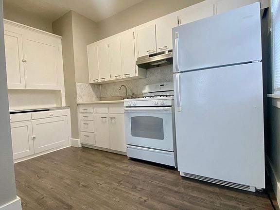5th image of 315 N G St APT 208
