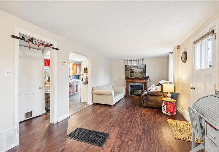 414 Lawnwood Ave — Photo 5