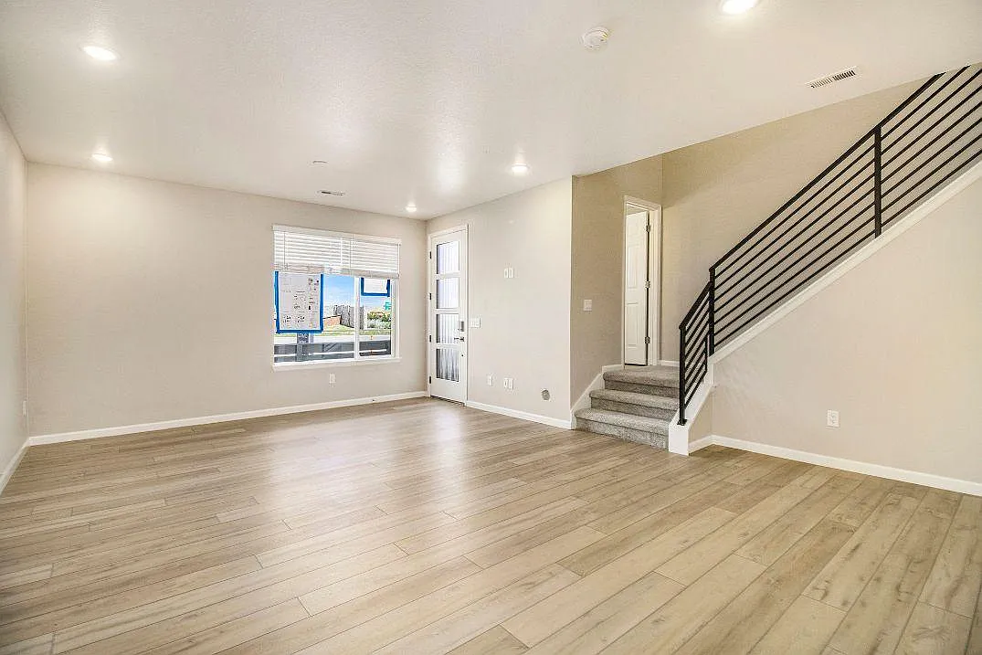 16347 Askins Loop — Photo 4