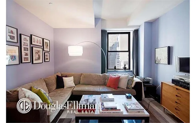 Rented by Douglas Elliman | media 21