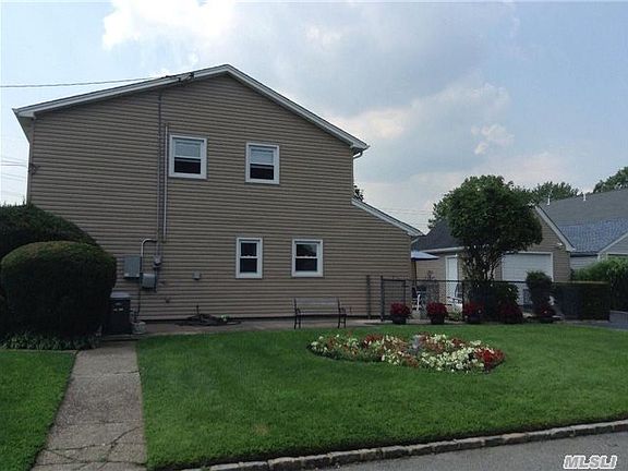 2nd image of 234 Fairfield Ave