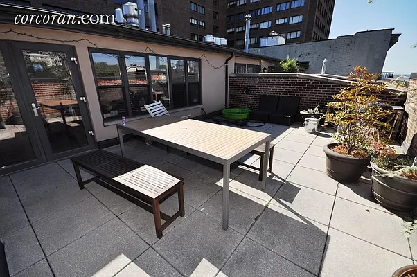 Rented by Corcoran | media 20