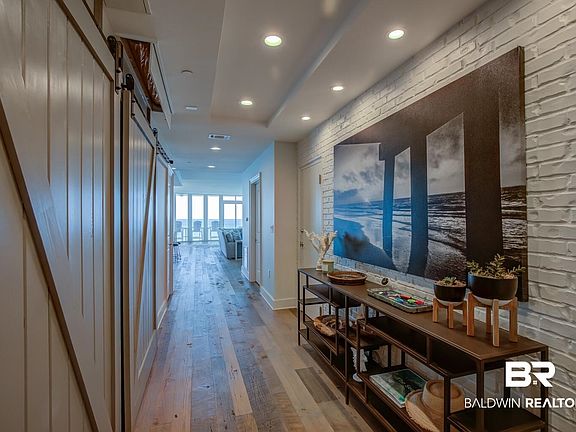 5th image of 1940 W Beach Blvd #Penthouse 19