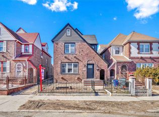 13306 230th St, Springfield Gardens, NY 11413