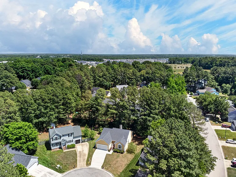 6804 Broome Bay Ct — Photo 29