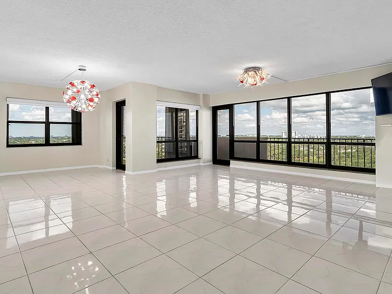 5000 N Ocean Blvd #1102 — Photo 5