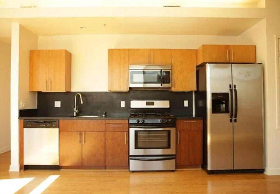 2nd image of 334 S Main St #4391797