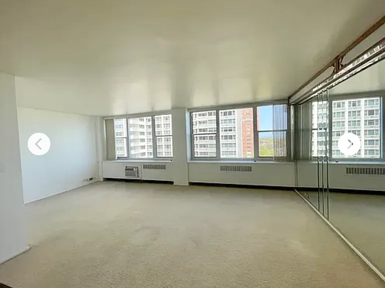 4250 N Marine Dr #1003 — Photo 6