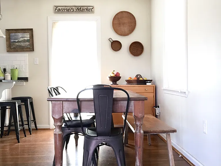 720 Parkway Ter — Photo 8