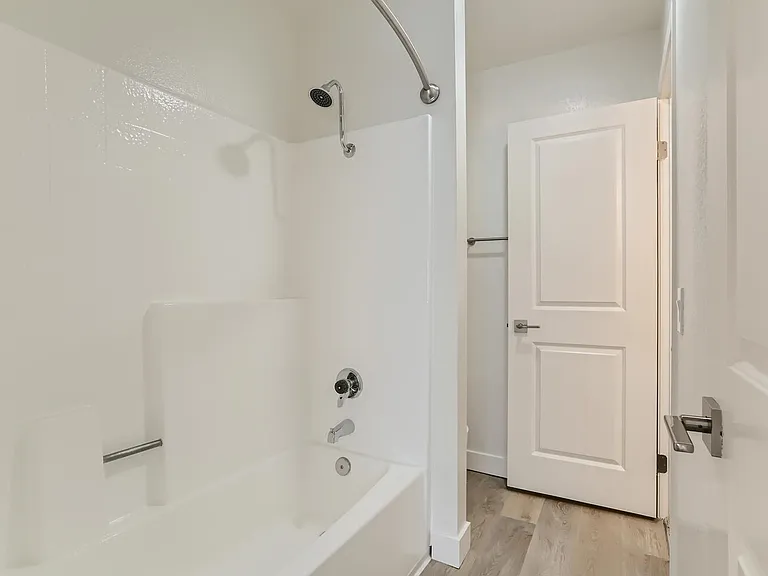 Palm Village Apartment Homes — Photo 28