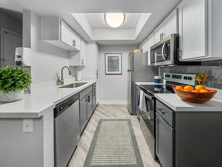Cantala Apartments — Photo 2
