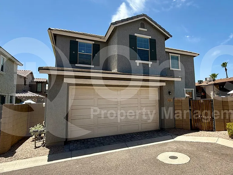 156 N 56th Pl — Photo 5