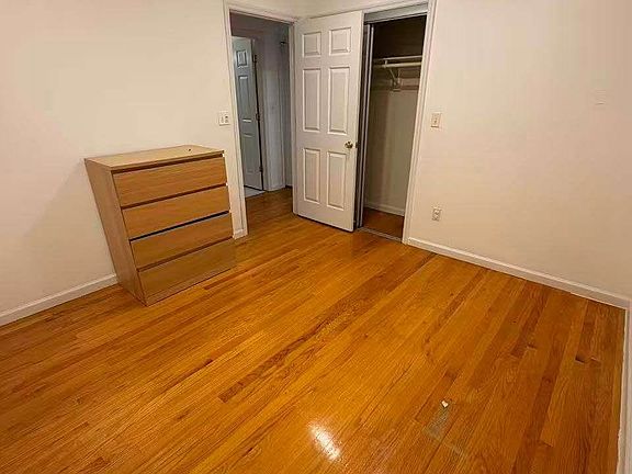 4th image of 90 Leonard St #2A