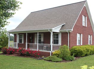 9 Franklin Dr, Lawrenceburg, TN 38464