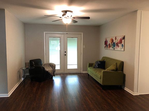 4th image of 2305 Love St