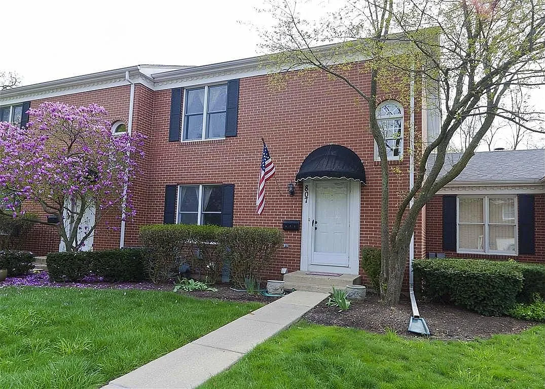 807 Evernia Ct photo 1