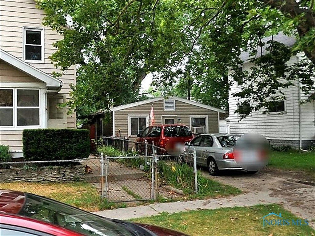 1823 Mansfield Rd, Toledo, OH 43613 MLS 6110386 Zillow