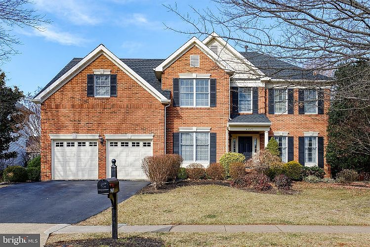 1st image of 43786 Michener Dr