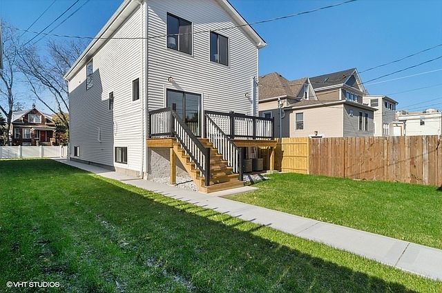 2nd image of 4335 N Hamlin Ave