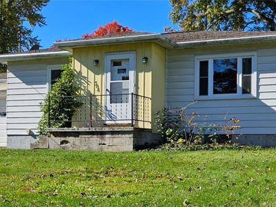 384 Leeds St, Akron, OH, 44305