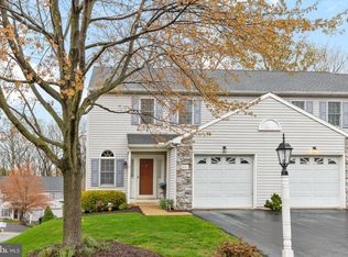 201 Top Land Dr, Lancaster, PA