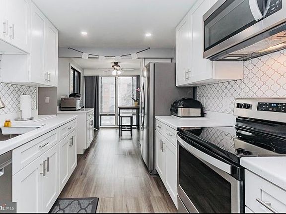 2nd image of 18130 Chalet Dr #8-201