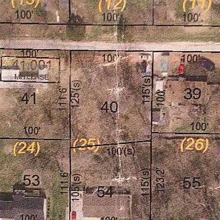 5th image of 308 Oak Dr