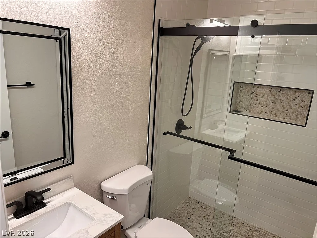 2 bed, 2.0 bath, 1238 sqft, $1,800 — Photo 4